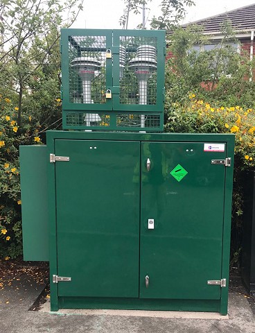 PR5 Enclosure with 2 x BAMs and 1 NOx Manchester